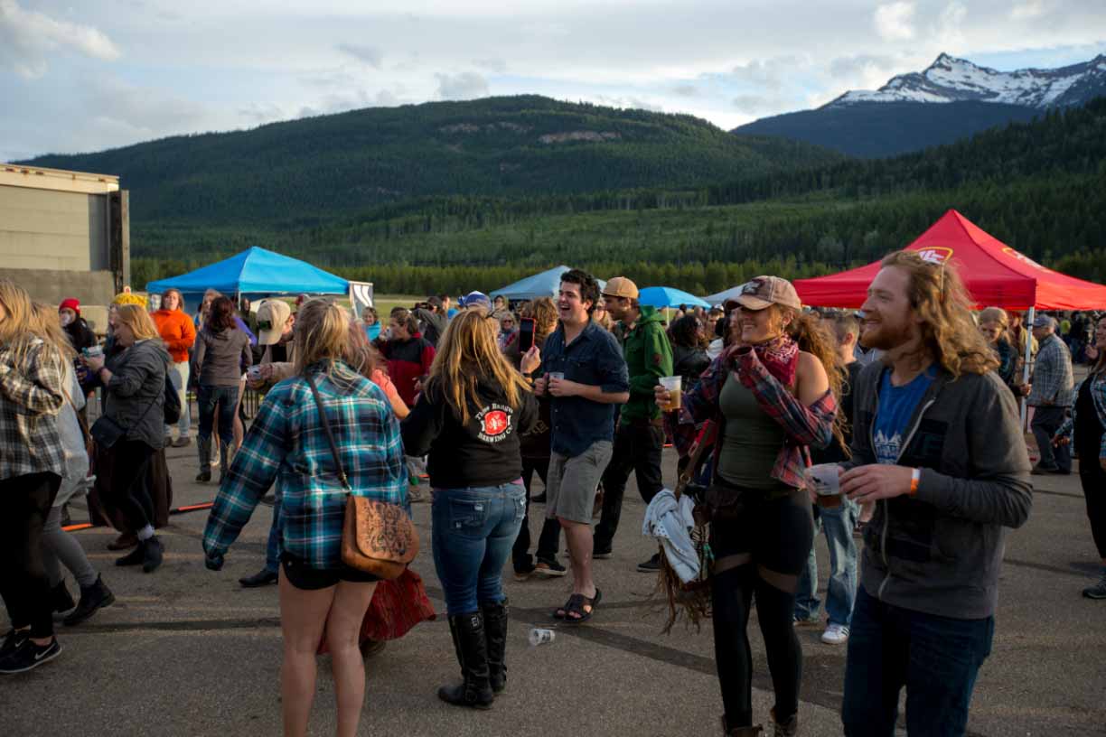 community-market-photo