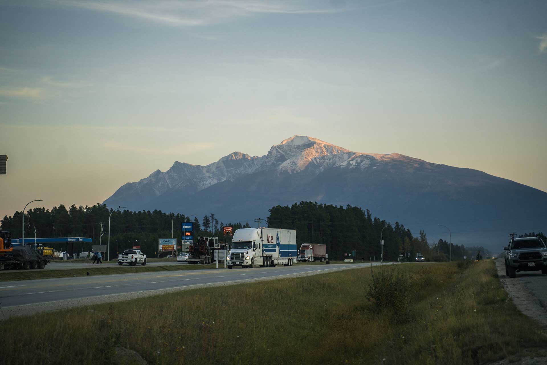 mountain view photo for the slider